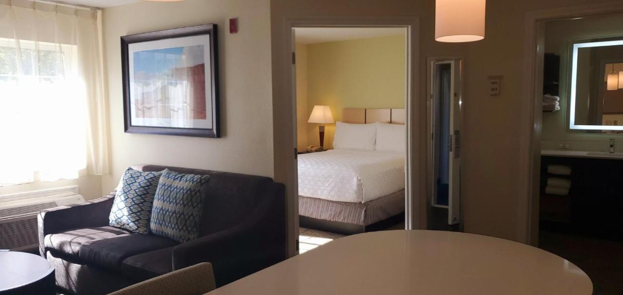 Candlewood Suites Houston Medical Center By Ihg Екстериор снимка